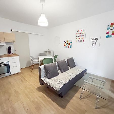 Appartement 002-T2 Cosy 2 A 4 Pers Lumineux Wifi & Parking à Audincourt Extérieur photo